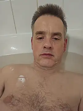 Hectorthyssen1 online show from 12/15/25, 10:03