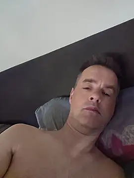 Snapshot of Hectorthyssen1 chatting on 07/16/26, 07:47 Hectorthyssen1 online show from 07/16/26, 07:47