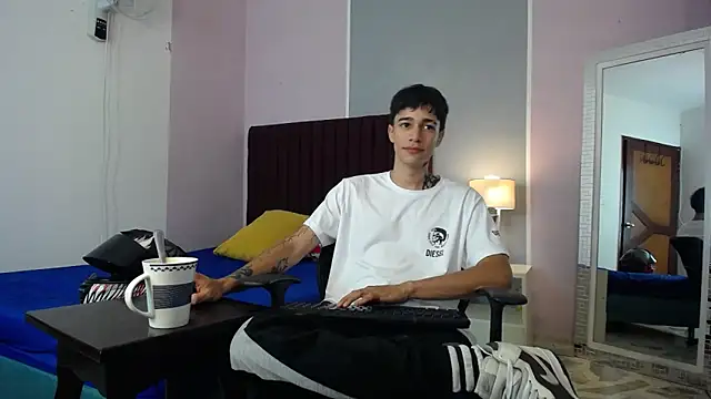 Zacktk7 online show from 01/02/25, 04:30