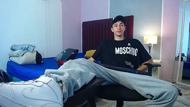 Zacktk7 online show from 01/04/25, 04:00