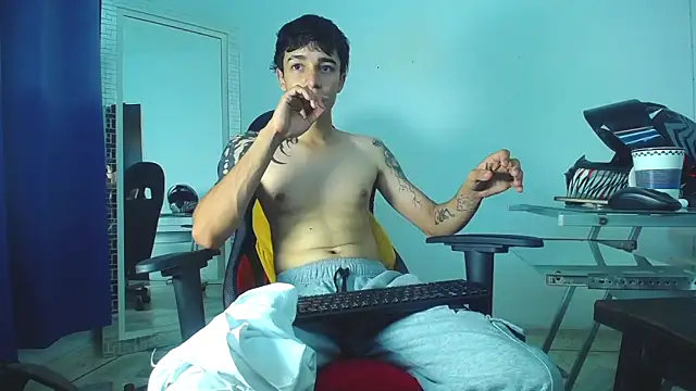 Zacktk7 online show from 01/14/25, 11:05