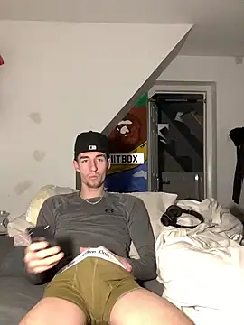 MikesWood21 online show from 01/16/25, 01:58