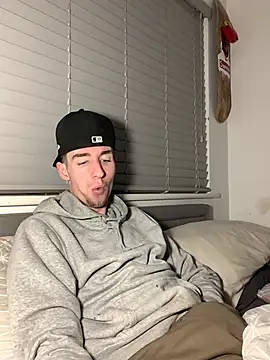 MikesWood21 online show from 01/31/25, 12:28