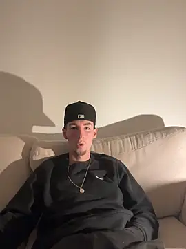 MikesWood21 online show from 10/07/25, 12:52