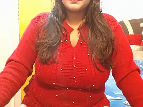 Snapshot of queen_cute chatting on 01/08/25, 07:34 queen cute online show from 01/08/25, 07:34