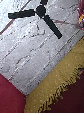 Sexy-Mona2 online show from 10/15/25, 04:51