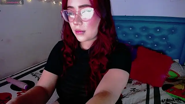 Snapshot of zarquita99 chatting on 02/27/25, 12:32 zarquita99 online show from 02/27/25, 12:32