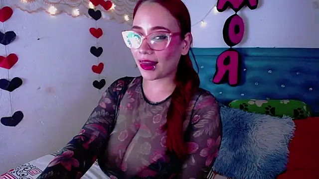 Snapshot of zarquita99 chatting on 03/05/25, 06:01 zarquita99 online show from 03/05/25, 06:01