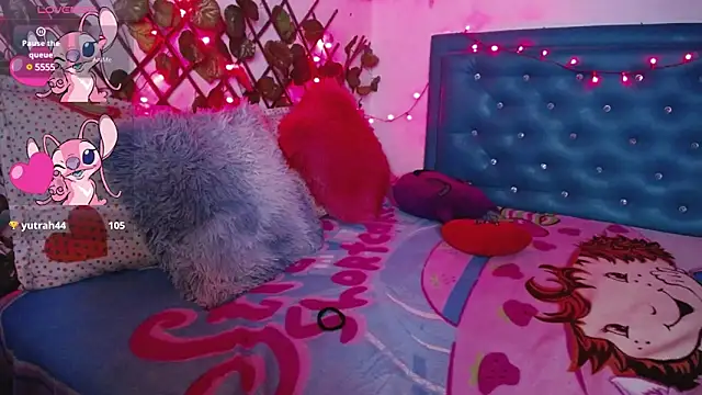 Snapshot of zarquita99 chatting on 03/22/25, 11:11 zarquita99 online show from 03/22/25, 11:11