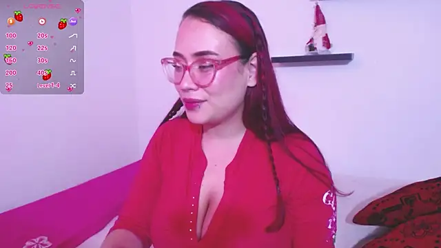 Snapshot of zarquita99 chatting on 12/17/25, 12:16 zarquita99 online show from 12/17/25, 12:16