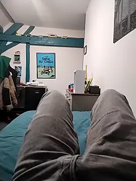 JulesG18 online show from 02/26/26, 05:45