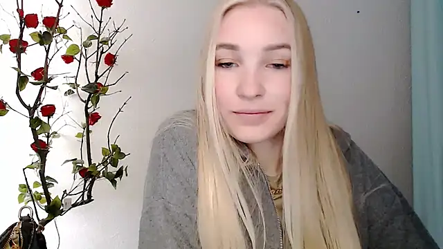 Queen ofLove online show from 04/09/26, 12:32