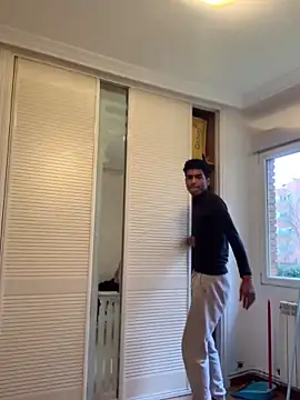 Ryan-hot online show from 12/11/24, 04:09