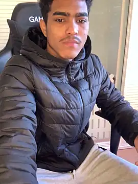 Ryan-hot online show from 12/15/24, 02:59