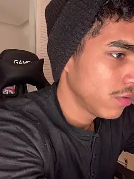 Ryan-hot online show from 12/20/24, 12:52