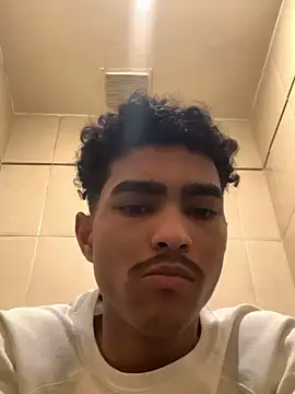 Ryan-hot online show from 12/27/24, 08:18