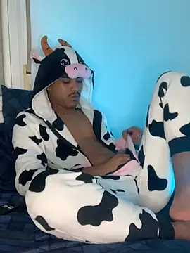 Ryan-hot online show from 01/26/25, 03:17