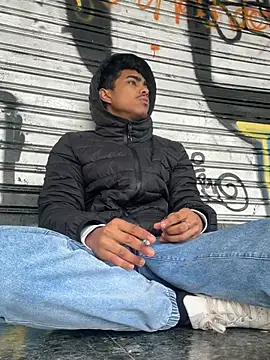 Ryan-hot online show from 03/10/25, 10:26