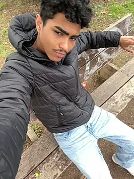 Ryan-hot online show from 03/13/25, 10:36