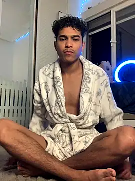 Ryan-hot online show from 10/01/25, 08:04