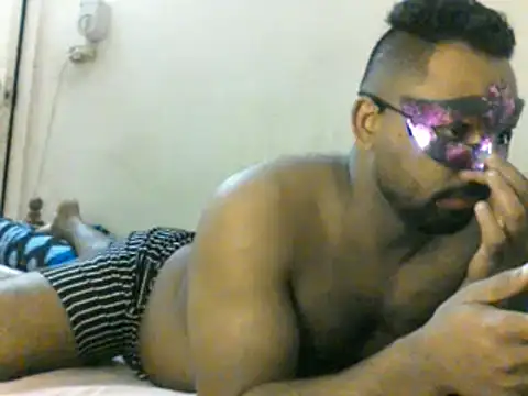 Snapshot of medo232586 chatting on 12/06/24, 05:22 medo232586 online show from 12/06/24, 05:22