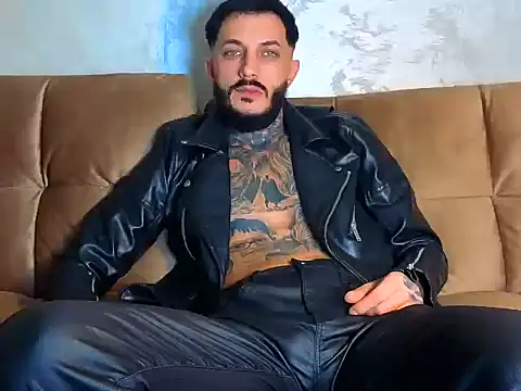 MentoXXL online show from 10/11/25, 05:22