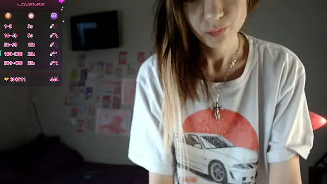 Snapshot of Cyber_hoe chatting on 02/06/25, 10:15 Cyber hoe online show from 02/06/25, 10:15