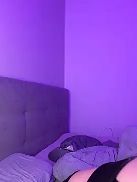 lunawolf21 online show from 01/15/26, 07:46