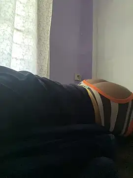 Snapshot of mikemacluffy chatting on 12/22/24, 03:44 mikemacluffy online show from 12/22/24, 03:44