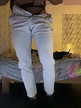 Snapshot of mikemacluffy chatting on 01/29/25, 07:11 mikemacluffy online show from 01/29/25, 07:11