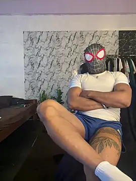 Snapshot of mikemacluffy chatting on 03/19/25, 04:47 mikemacluffy online show from 03/19/25, 04:47