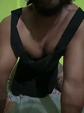 Snapshot of mikemacluffy chatting on 04/05/26, 06:49 mikemacluffy online show from 04/05/26, 06:49