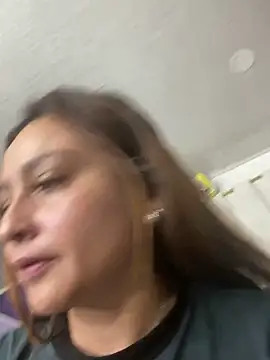 Snapshot of Keittly_ chatting on 12/12/24, 06:10 Keittly online show from 12/12/24, 06:10