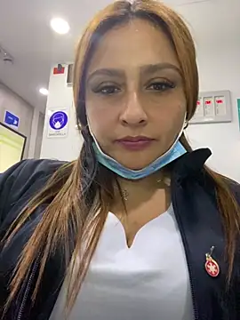 Snapshot of Keittly_ chatting on 12/24/24, 04:44 Keittly online show from 12/24/24, 04:44