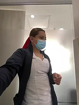 Snapshot of Keittly_ chatting on 01/18/25, 03:38 Keittly online show from 01/18/25, 03:38