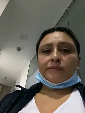 Snapshot of Keittly_ chatting on 11/13/25, 02:54 Keittly online show from 11/13/25, 02:54