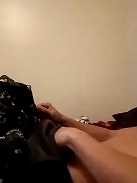 Snapshot of BOSKING1018 chatting on 12/22/24, 03:55 BOSKING1018 online show from 12/22/24, 03:55