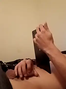 Snapshot of BOSKING1018 chatting on 12/24/24, 06:22 BOSKING1018 online show from 12/24/24, 06:22