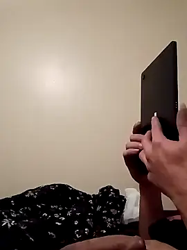 Snapshot of BOSKING1018 chatting on 01/19/25, 04:54 BOSKING1018 online show from 01/19/25, 04:54