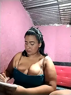 Snapshot of Milena1024 chatting on 04/16/26, 10:34 Milena1024 online show from 04/16/26, 10:34