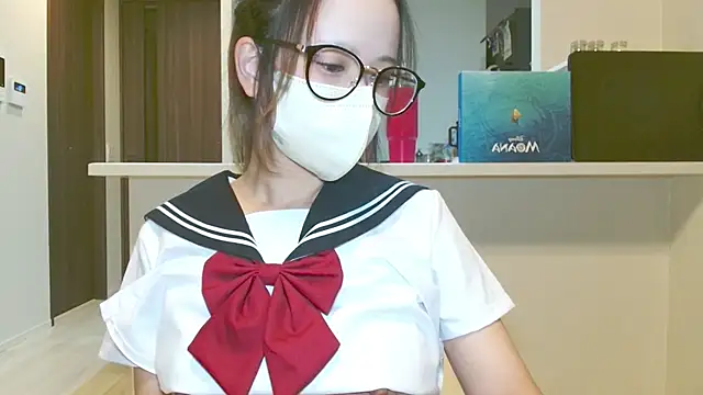 Snapshot of _hina_chan_ chatting on 10/30/25, 02:07 hina chan online show from 10/30/25, 02:07