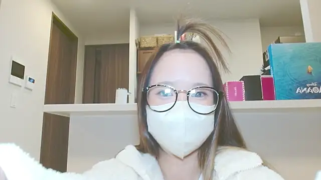 Snapshot of _hina_chan_ chatting on 12/21/25, 02:13 hina chan online show from 12/21/25, 02:13