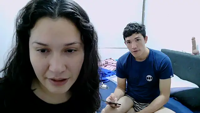 luxandracon23 online show from 11/11/25, 04:07