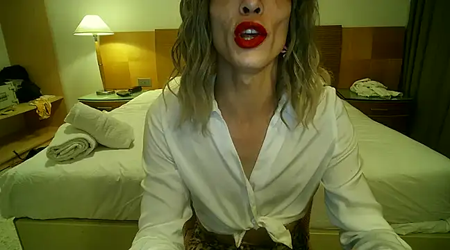 UnaDiosa online show from 02/09/25, 08:02