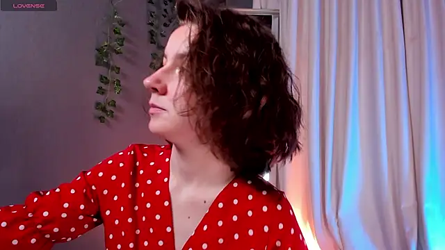 Snapshot of mind_game chatting on 01/25/25, 05:29 mind game online show from 01/25/25, 05:29