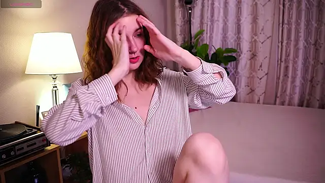 Snapshot of mind_game chatting on 11/16/25, 10:21 mind game online show from 11/16/25, 10:21