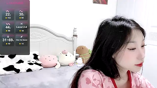 Snapshot of MMiao-66u chatting on 12/23/24, 08:11 MMiao-66u online show from 12/23/24, 08:11