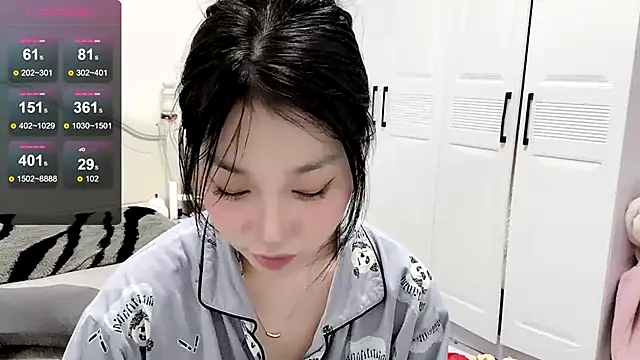 Snapshot of MMiao-66u chatting on 01/20/25, 07:47 MMiao-66u online show from 01/20/25, 07:47