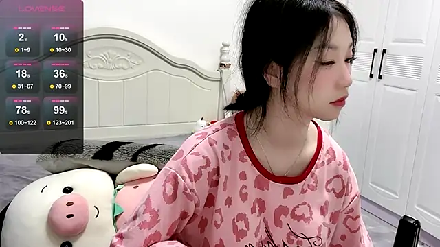 Snapshot of MMiao-66u chatting on 01/22/25, 09:13 MMiao-66u online show from 01/22/25, 09:13