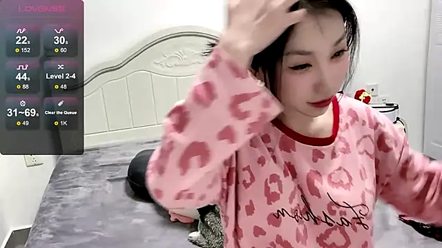 Snapshot of MMiao-66u chatting on 01/28/25, 05:46 MMiao-66u online show from 01/28/25, 05:46